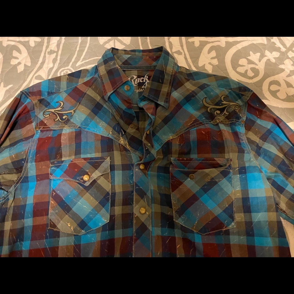 Shirt - Picture 2 of 2